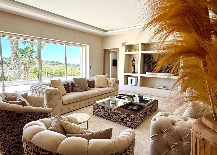 Willa Magnifique Villa, Vue Mer, Piscine Chauffee, 8pers Sainte-Maxime