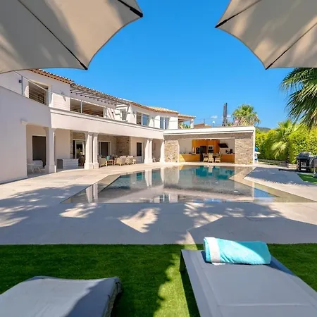 Villa Magnifique Villa, Vue Mer, Piscine Chauffee, 8pers Sainte-Maxime