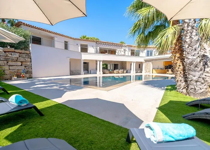 Magnifique Villa, Vue Mer, Piscine Chauffee, 8pers Villa Sainte-Maxime