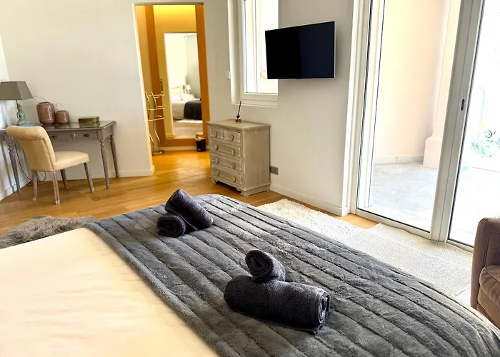 Magnifique Villa, Vue Mer, Piscine Chauffee, 8pers